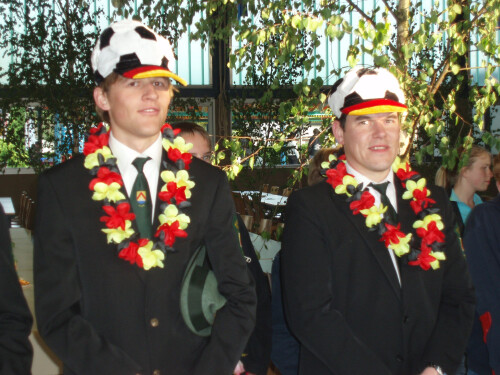 2006