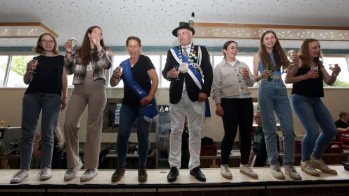 167 sonntag vogelschiessen