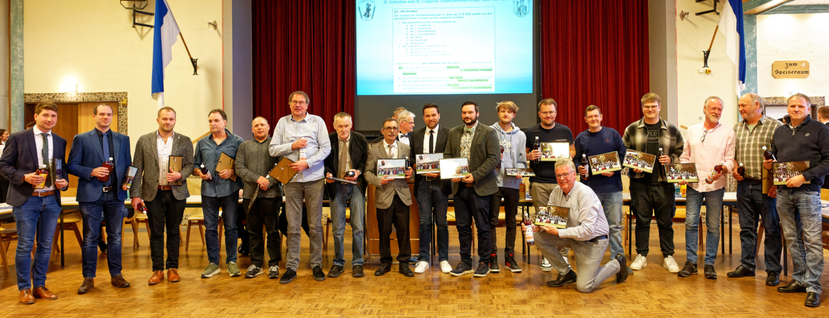 Verabschiedung der scheidenden Vorstandsmitglieder